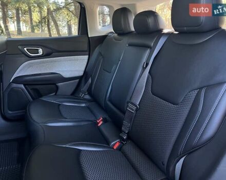 Джип Компас 2022 в Ахтырке на Automoto.ua Серый Джип Компас, объемом двигателя 2.36 л и пробегом 53 тыс. км за 20100 $, фото 20 на Automoto.ua