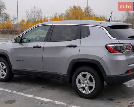 Серый Джип Компас, объемом двигателя 2.36 л и пробегом 43 тыс. км за 19500 $, фото 5 на Automoto.ua