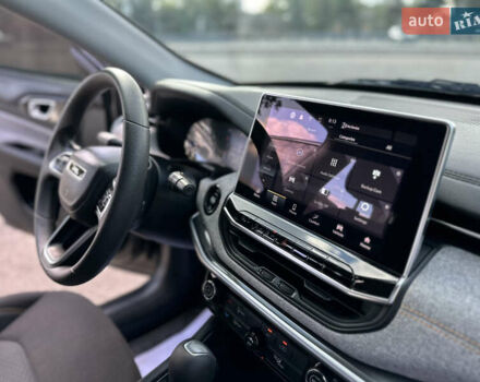 Серый Джип Компас, объемом двигателя 2.4 л и пробегом 85 тыс. км за 18500 $, фото 42 на Automoto.ua