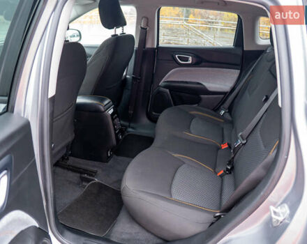 Серый Джип Компас, объемом двигателя 2.36 л и пробегом 43 тыс. км за 19500 $, фото 11 на Automoto.ua