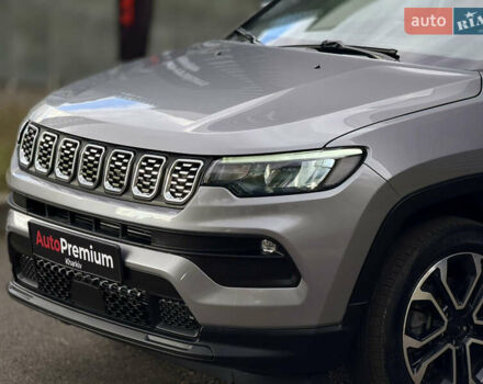 Серый Джип Компас, объемом двигателя 2.4 л и пробегом 38 тыс. км за 19000 $, фото 11 на Automoto.ua