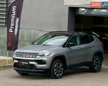 Серый Джип Компас, объемом двигателя 2.4 л и пробегом 38 тыс. км за 19000 $, фото 2 на Automoto.ua