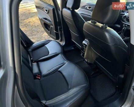 Джип Компас 2022 в Ахтырке на Automoto.ua Серый Джип Компас, объемом двигателя 2.36 л и пробегом 53 тыс. км за 20100 $, фото 22 на Automoto.ua