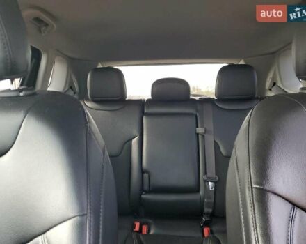 Серый Джип Компас, объемом двигателя 2.4 л и пробегом 28 тыс. км за 14850 $, фото 6 на Automoto.ua