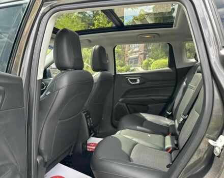 Серый Джип Компас, объемом двигателя 0 л и пробегом 131 тыс. км за 14000 $, фото 3 на Automoto.ua