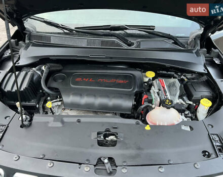 Сірий Джип Compass, об'ємом двигуна 2.4 л та пробігом 45 тис. км за 17900 $, фото 44 на Automoto.ua