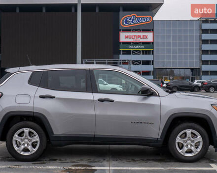 Серый Джип Компас, объемом двигателя 2.36 л и пробегом 43 тыс. км за 19500 $, фото 2 на Automoto.ua