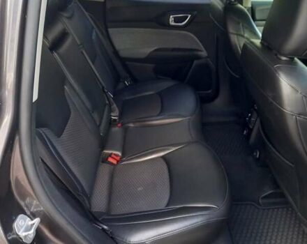 Сірий Джип Compass, об'ємом двигуна 2.36 л та пробігом 52 тис. км за 18700 $, фото 4 на Automoto.ua
