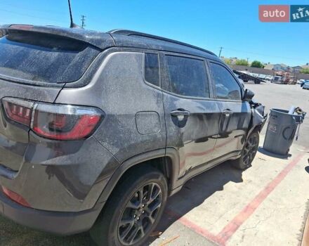 Сірий Джип Compass, об'ємом двигуна 2 л та пробігом 52 тис. км за 17200 $, фото 4 на Automoto.ua