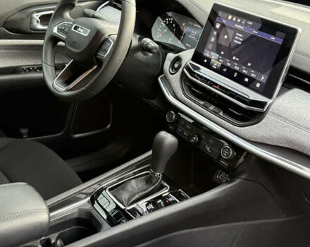 Сірий Джип Compass, об'ємом двигуна 2 л та пробігом 24 тис. км за 19800 $, фото 25 на Automoto.ua