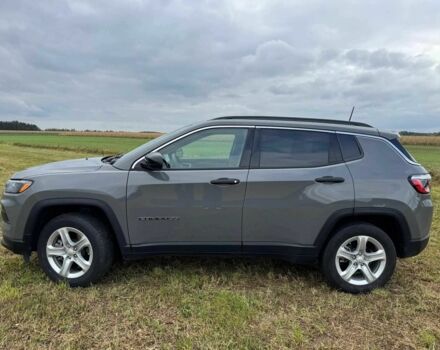 Серый Джип Компас, объемом двигателя 0 л и пробегом 71 тыс. км за 13400 $, фото 6 на Automoto.ua