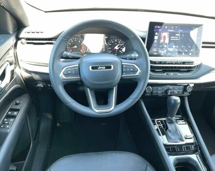 Сірий Джип Compass, об'ємом двигуна 2 л та пробігом 25 тис. км за 10000 $, фото 7 на Automoto.ua