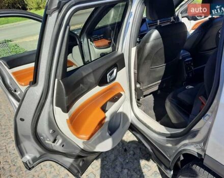 Джип Компас 2023 в Львове на Automoto.ua Серый Джип Компас, объемом двигателя 2 л и пробегом 93 тыс. км за 23200 $, фото 7 на Automoto.ua