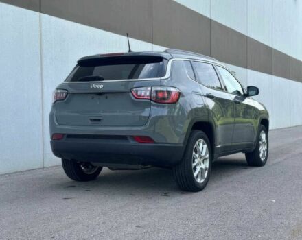 Серый Джип Компас, объемом двигателя 2 л и пробегом 27 тыс. км за 12000 $, фото 5 на Automoto.ua