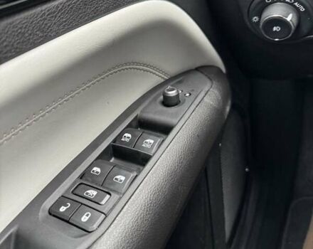 Серый Джип Компас, объемом двигателя 2 л и пробегом 27 тыс. км за 19800 $, фото 12 на Automoto.ua