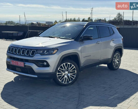 Серый Джип Компас, объемом двигателя 2 л и пробегом 15 тыс. км за 21500 $, фото 6 на Automoto.ua