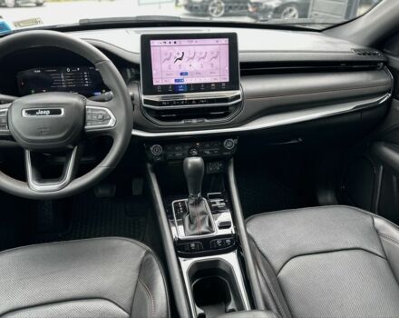 Сірий Джип Compass, об'ємом двигуна 2 л та пробігом 33 тис. км за 26500 $, фото 17 на Automoto.ua