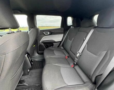 Серый Джип Компас, объемом двигателя 0 л и пробегом 71 тыс. км за 13400 $, фото 13 на Automoto.ua