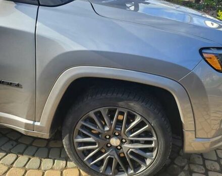 Серый Джип Компас, объемом двигателя 2 л и пробегом 41 тыс. км за 24500 $, фото 42 на Automoto.ua