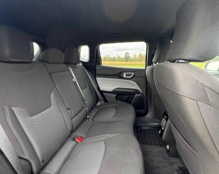 Серый Джип Компас, объемом двигателя 0 л и пробегом 71 тыс. км за 13400 $, фото 14 на Automoto.ua