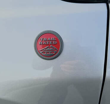 Серый Джип Компас, объемом двигателя 2 л и пробегом 23 тыс. км за 25800 $, фото 29 на Automoto.ua