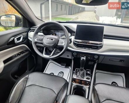 Джип Компас 2023 в Ивано-Франковске на Automoto.ua Серый Джип Компас, объемом двигателя 2 л и пробегом 19 тыс. км за 23600 $, фото 61 на Automoto.ua