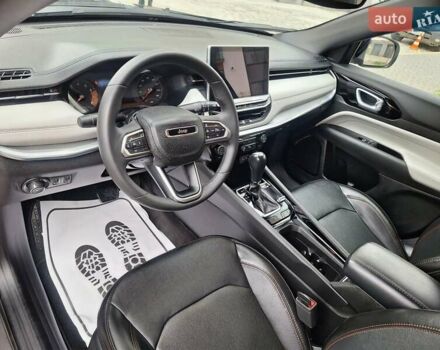 Джип Компас 2023 в Ивано-Франковске на Automoto.ua Серый Джип Компас, объемом двигателя 2 л и пробегом 19 тыс. км за 23600 $, фото 50 на Automoto.ua