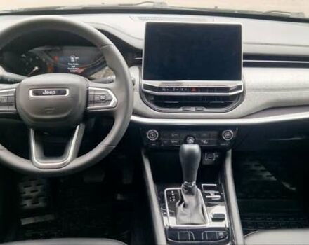 Джип Компас 2023 в Одессе на Automoto.ua Серый Джип Компас, объемом двигателя 2 л и пробегом 18 тыс. км за 20999 $, фото 13 на Automoto.ua