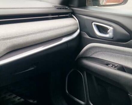 Джип Компас 2023 в Одессе на Automoto.ua Серый Джип Компас, объемом двигателя 2 л и пробегом 18 тыс. км за 20999 $, фото 17 на Automoto.ua