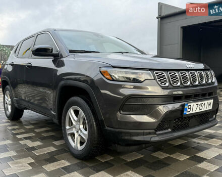 Сірий Джип Compass, об'ємом двигуна 2 л та пробігом 24 тис. км за 19800 $, фото 2 на Automoto.ua
