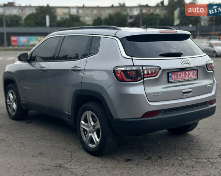 Сірий Джип Compass, об'ємом двигуна 2 л та пробігом 27 тис. км за 24000 $, фото 15 на Automoto.ua