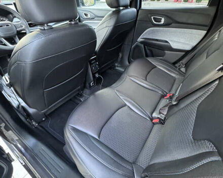 Серый Джип Компас, объемом двигателя 2 л и пробегом 22 тыс. км за 21700 $, фото 7 на Automoto.ua