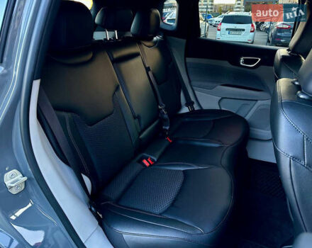 Серый Джип Компас, объемом двигателя 2 л и пробегом 9 тыс. км за 24900 $, фото 36 на Automoto.ua