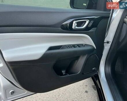 Серый Джип Компас, объемом двигателя 2 л и пробегом 2 тыс. км за 24000 $, фото 12 на Automoto.ua