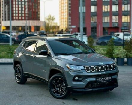 Серый Джип Компас, объемом двигателя 2 л и пробегом 9 тыс. км за 24900 $, фото 6 на Automoto.ua