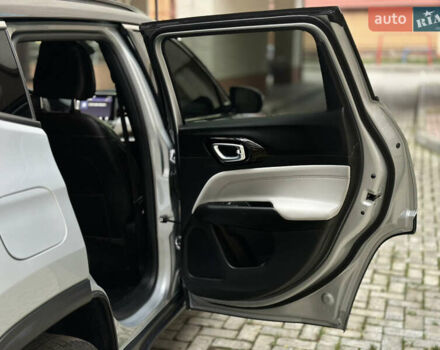 Сірий Джип Compass, об'ємом двигуна 2 л та пробігом 25 тис. км за 24000 $, фото 19 на Automoto.ua