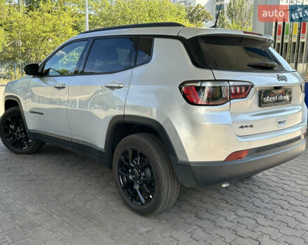 Сірий Джип Compass, об'ємом двигуна 2 л та пробігом 1 тис. км за 26999 $, фото 3 на Automoto.ua