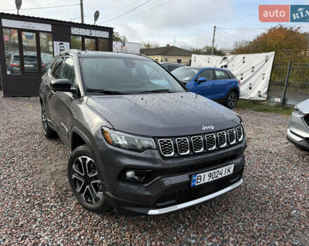 Сірий Джип Compass, об'ємом двигуна 2 л та пробігом 12 тис. км за 22999 $, фото 1 на Automoto.ua