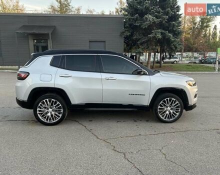 Серый Джип Компас, объемом двигателя 2 л и пробегом 2 тыс. км за 24000 $, фото 5 на Automoto.ua