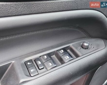 Серый Джип Компас, объемом двигателя 1.47 л и пробегом 22 тыс. км за 27990 $, фото 17 на Automoto.ua