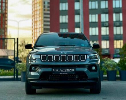 Серый Джип Компас, объемом двигателя 2 л и пробегом 9 тыс. км за 24900 $, фото 1 на Automoto.ua