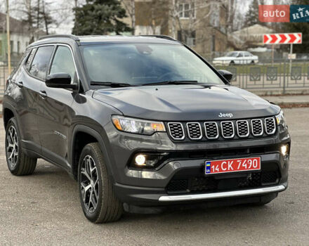 Серый Джип Компас, объемом двигателя 2 л и пробегом 1 тыс. км за 23000 $, фото 3 на Automoto.ua
