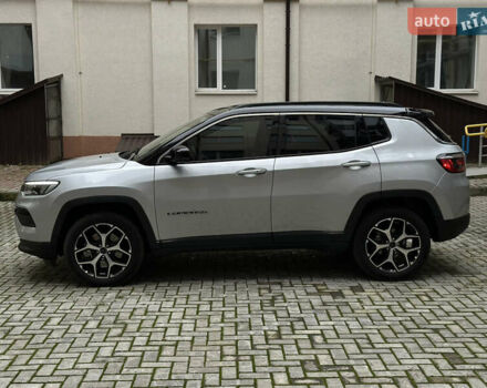 Сірий Джип Compass, об'ємом двигуна 2 л та пробігом 25 тис. км за 24000 $, фото 9 на Automoto.ua