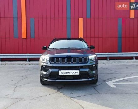 Серый Джип Компас, объемом двигателя 1.47 л и пробегом 22 тыс. км за 27990 $, фото 2 на Automoto.ua
