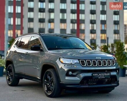 Серый Джип Компас, объемом двигателя 2 л и пробегом 9 тыс. км за 24900 $, фото 4 на Automoto.ua
