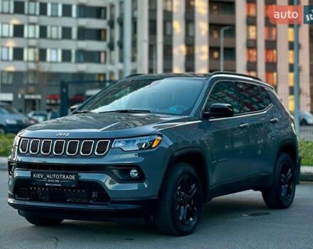Серый Джип Компас, объемом двигателя 2 л и пробегом 9 тыс. км за 24900 $, фото 5 на Automoto.ua