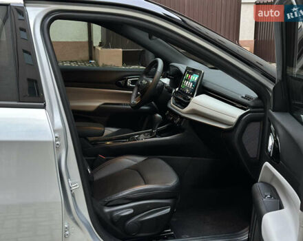 Сірий Джип Compass, об'ємом двигуна 2 л та пробігом 25 тис. км за 24000 $, фото 24 на Automoto.ua