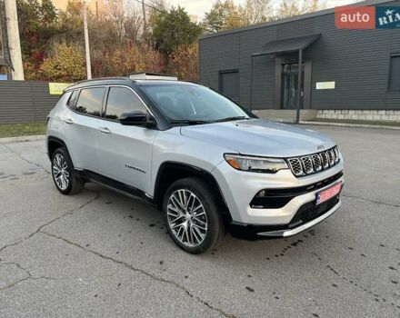 Серый Джип Компас, объемом двигателя 2 л и пробегом 2 тыс. км за 24000 $, фото 6 на Automoto.ua