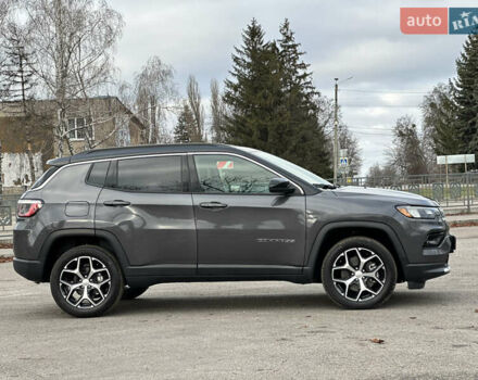 Серый Джип Компас, объемом двигателя 2 л и пробегом 1 тыс. км за 23000 $, фото 19 на Automoto.ua