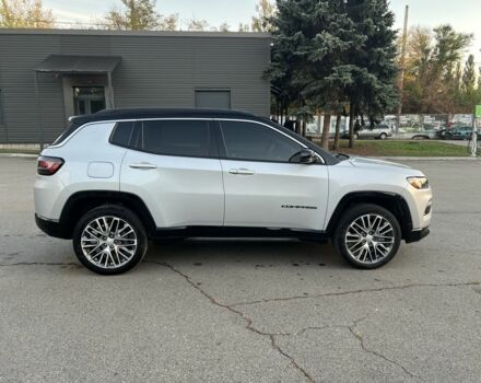 Сірий Джип Compass, об'ємом двигуна 2 л та пробігом 2 тис. км за 24000 $, фото 3 на Automoto.ua